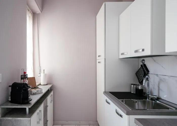 Apartment Caldo Ed Elegante Vicino Metro Turin